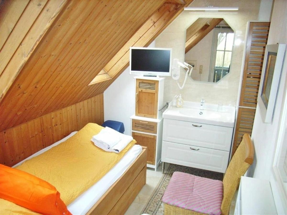 Ostsee Hotel-Pension An Der Lindenallee Bad Doberan Kültér fotó