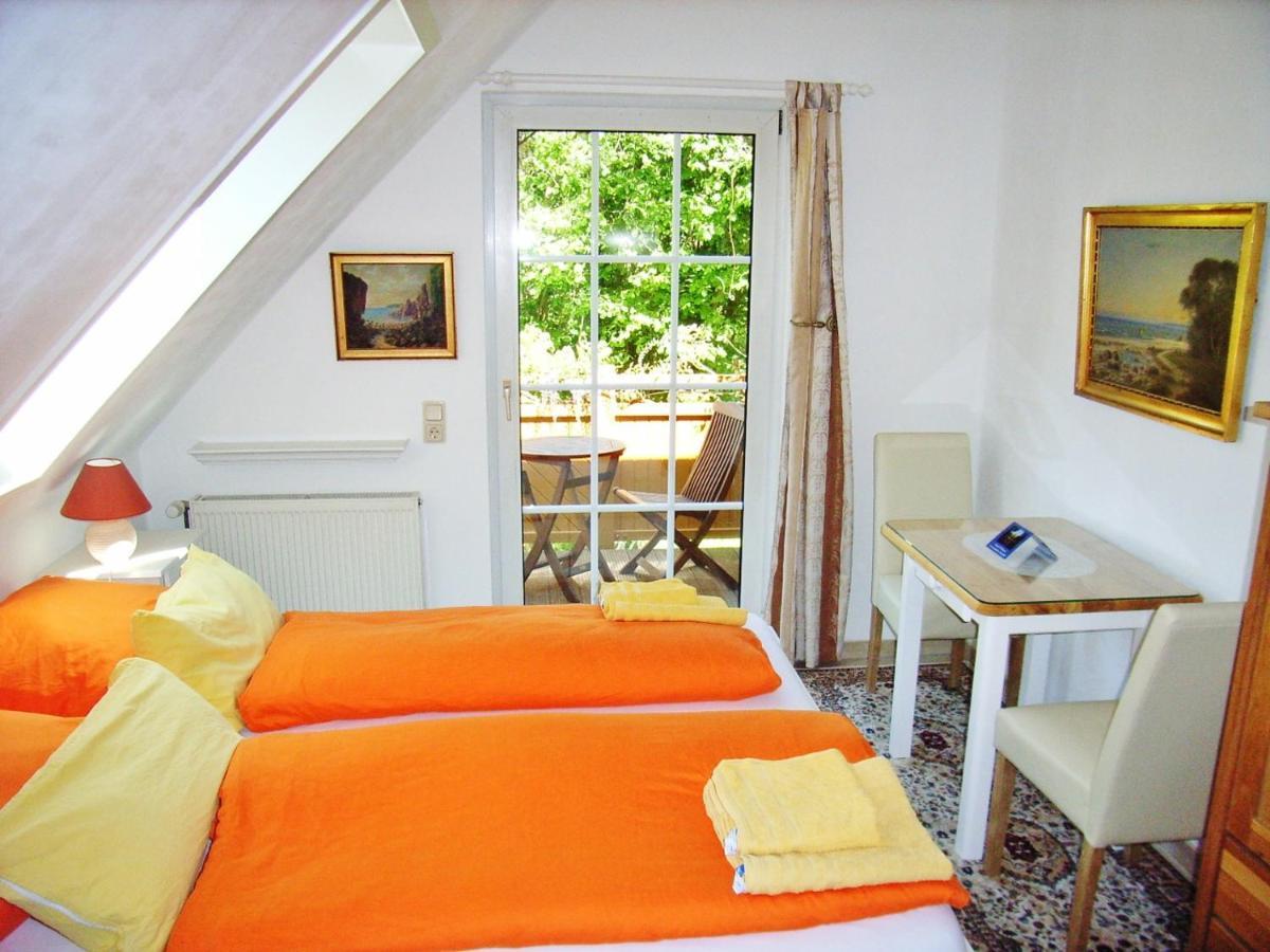 Ostsee Hotel-Pension An Der Lindenallee Bad Doberan Kültér fotó